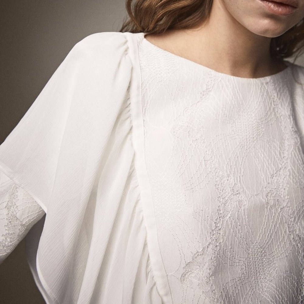 Massimo Dutti Off White Lace Overlay & Chiffon Top